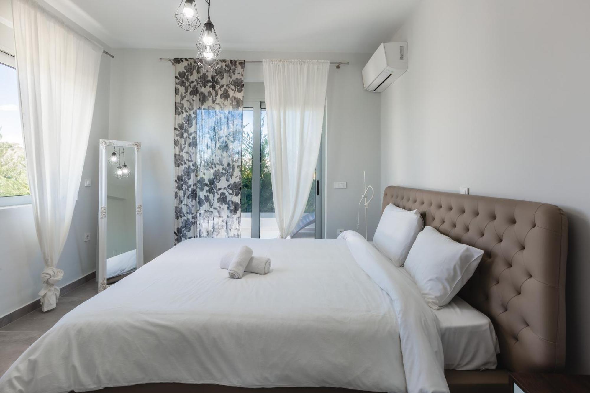 Serenity House 纳夫普利翁 外观 照片