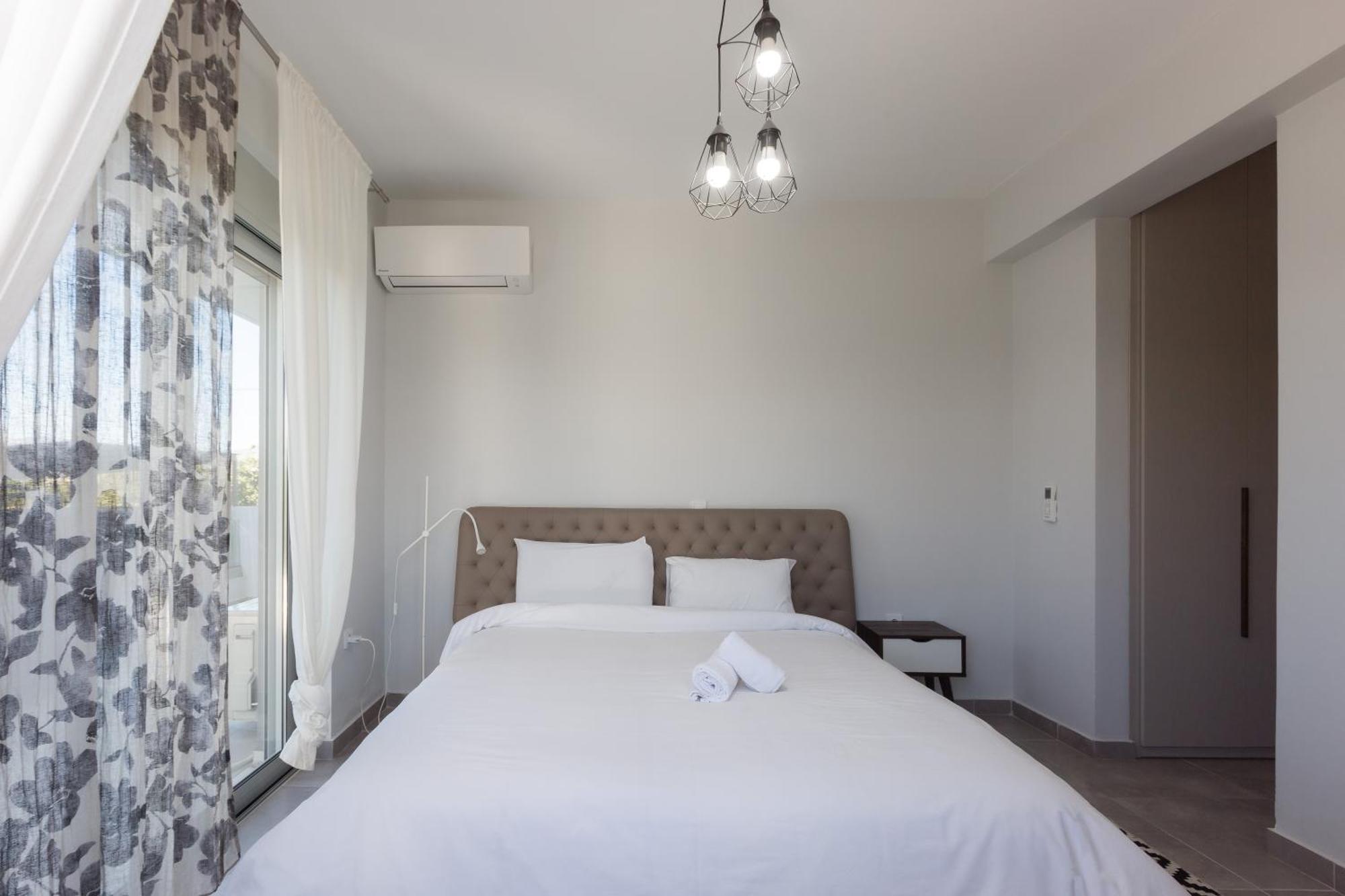 Serenity House 纳夫普利翁 外观 照片